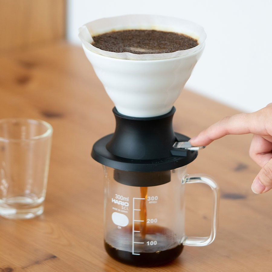 V60 SWITCH Immersion Dripper 02 (White Ceramic)