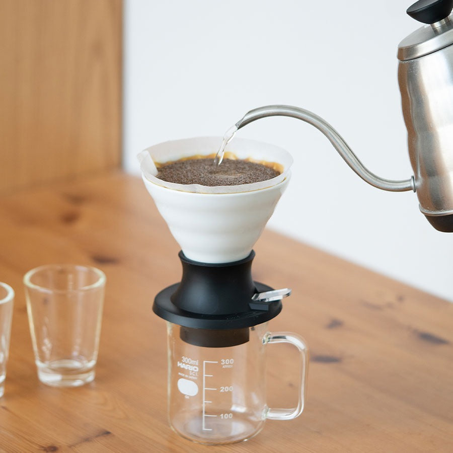 V60 SWITCH Immersion Dripper 02 (White Ceramic)