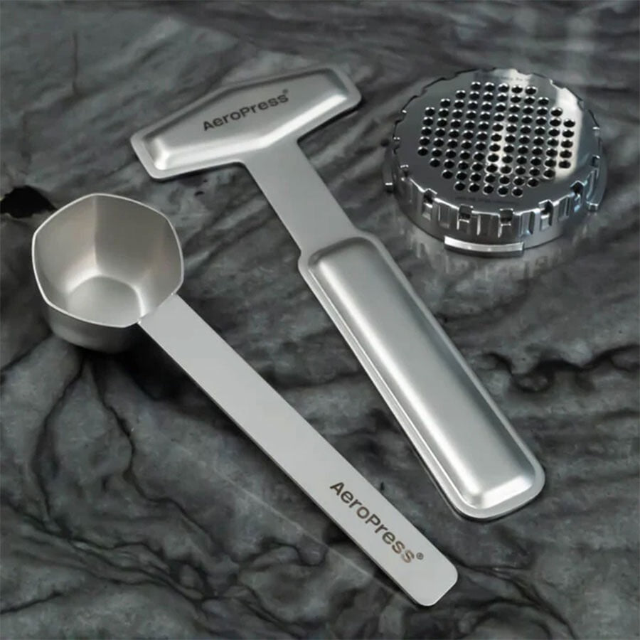 AeroPress Premium Coffee Press – Glas & Edelstahl