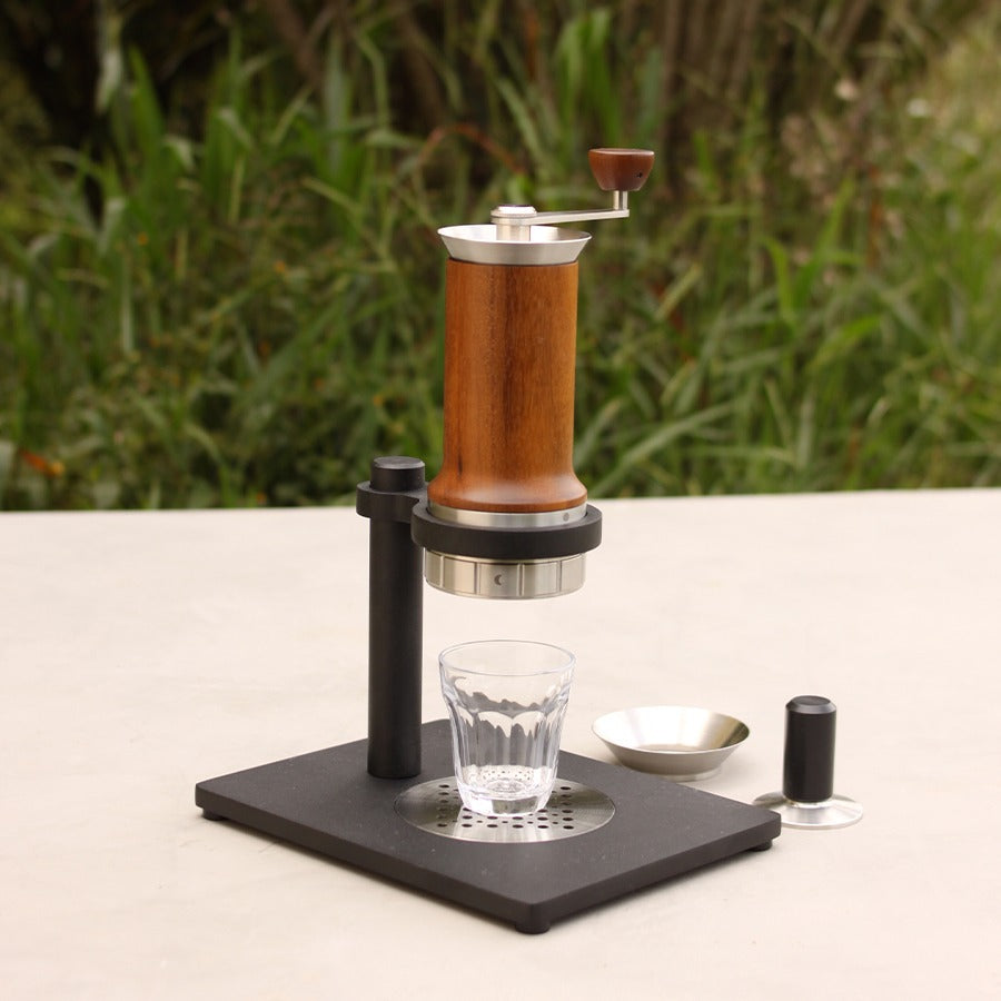 Aram Espresso Maker – Manueller Espresso mit Manometer (inkl. Steel Support)